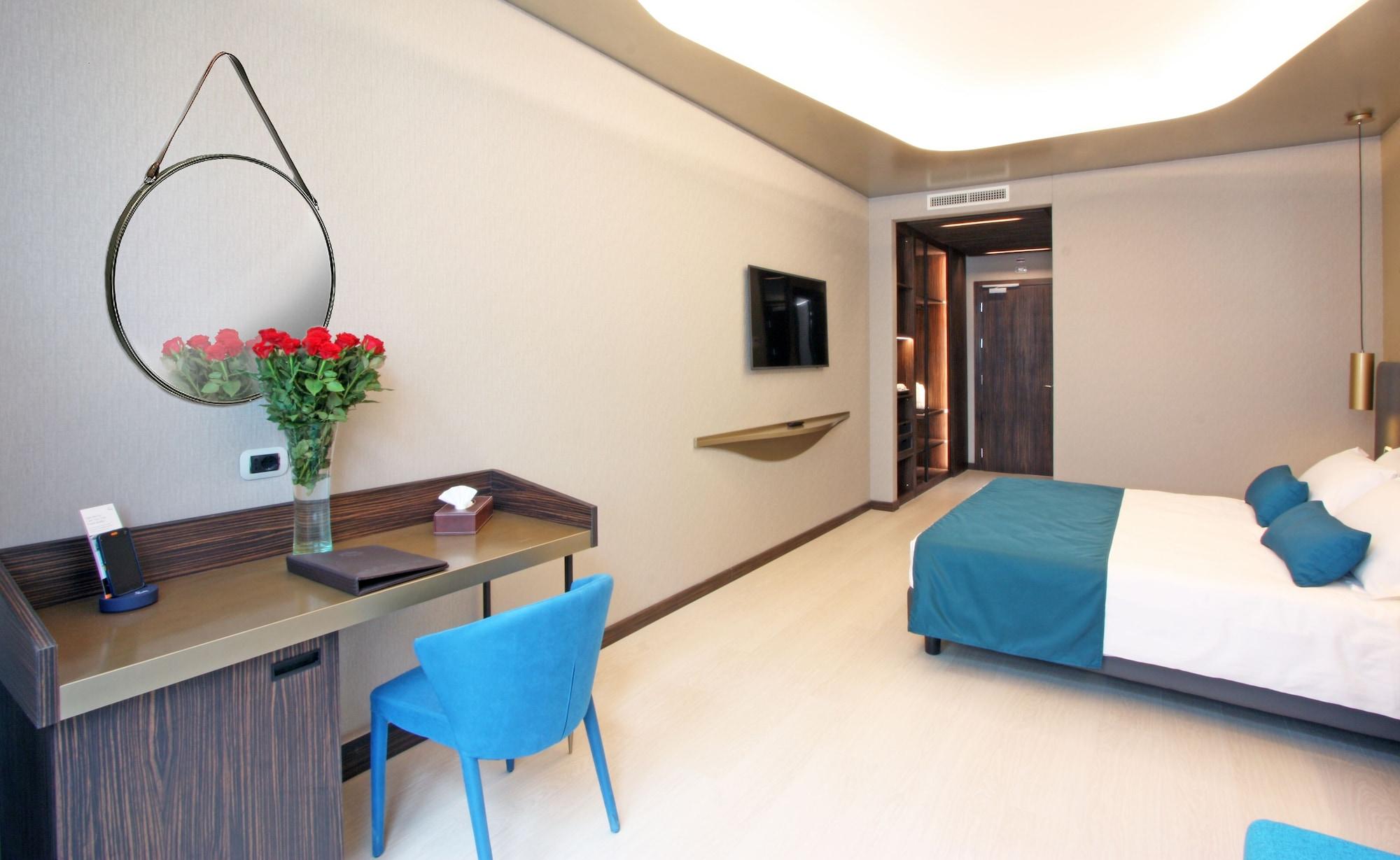 The Hive Hotel Roma Esterno foto