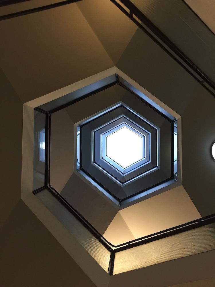 The Hive Hotel Roma Esterno foto