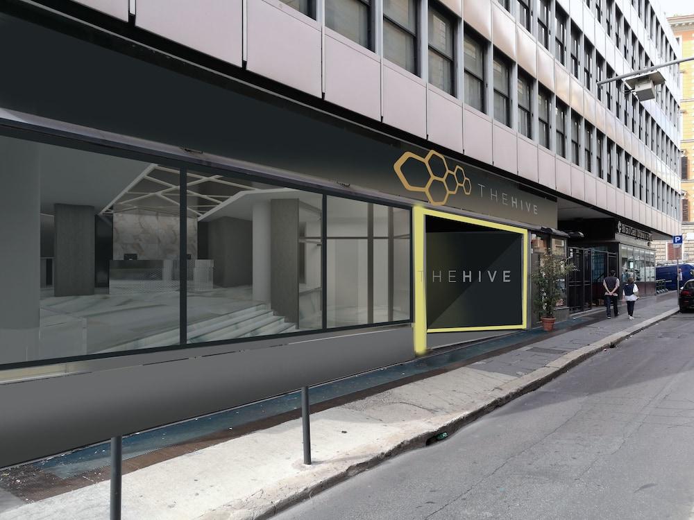 The Hive Hotel Roma Esterno foto