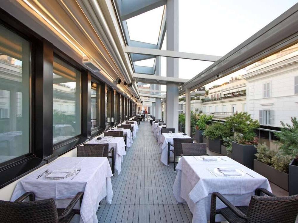 The Hive Hotel Roma Esterno foto