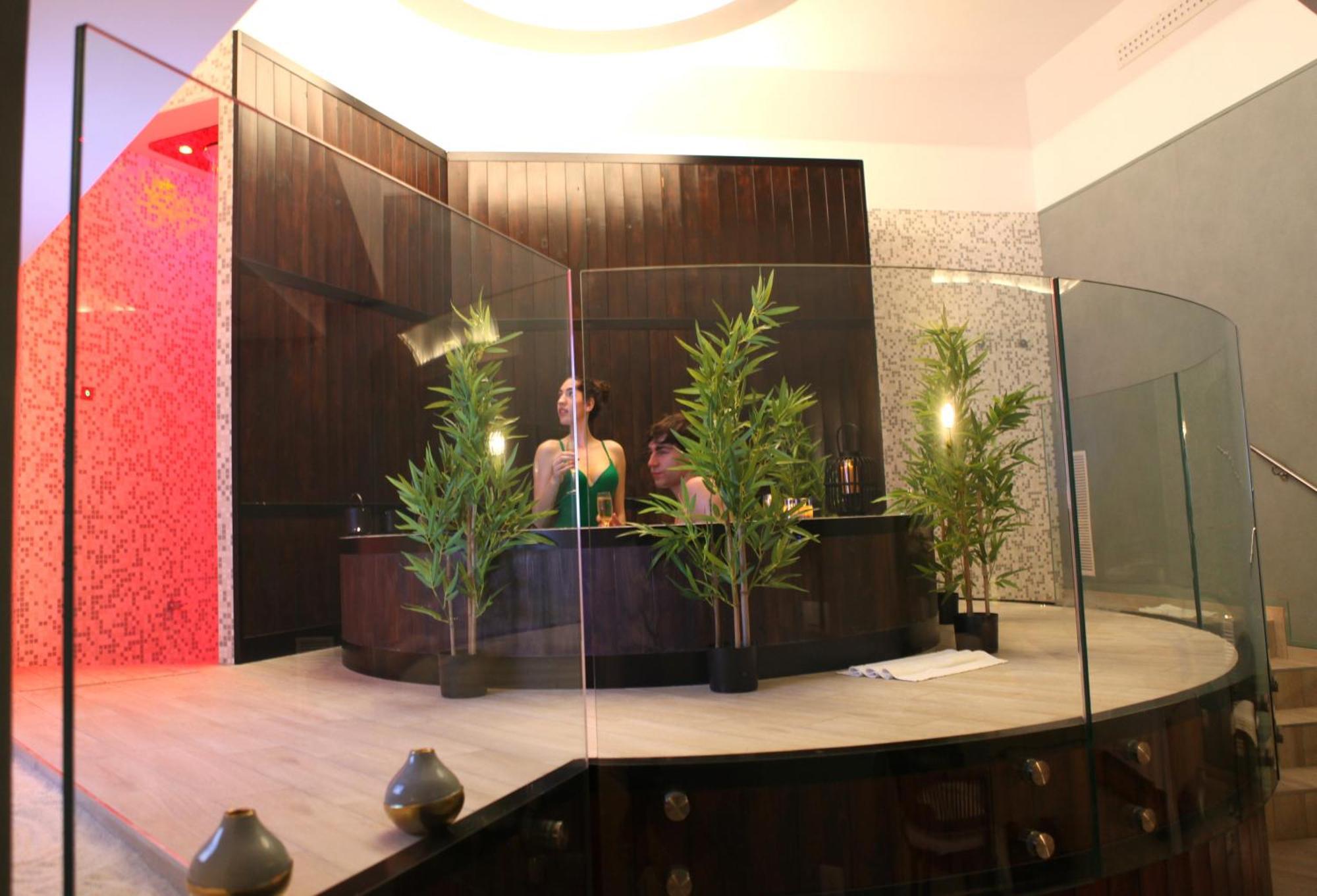 The Hive Hotel Roma Esterno foto