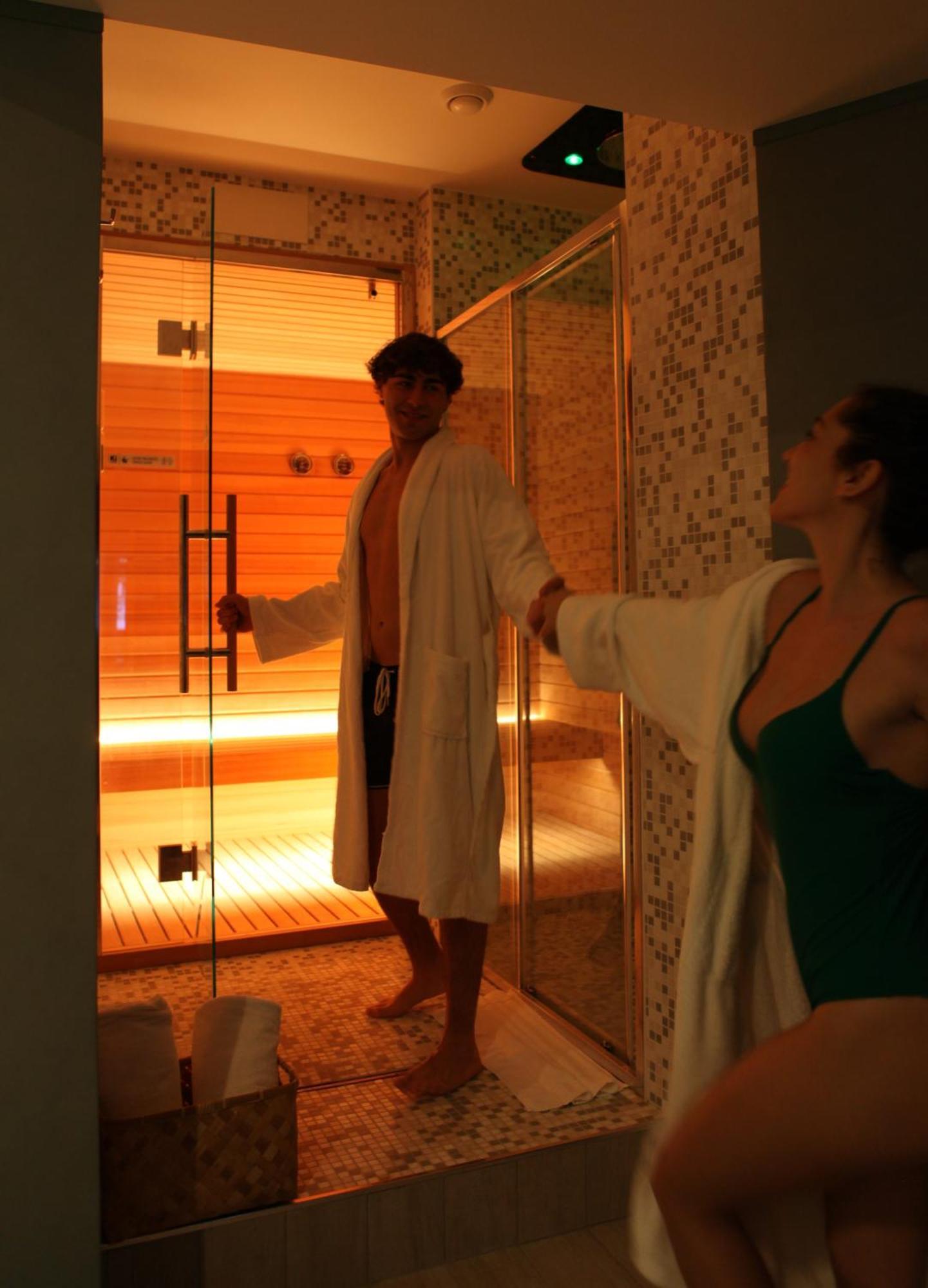 The Hive Hotel Roma Esterno foto