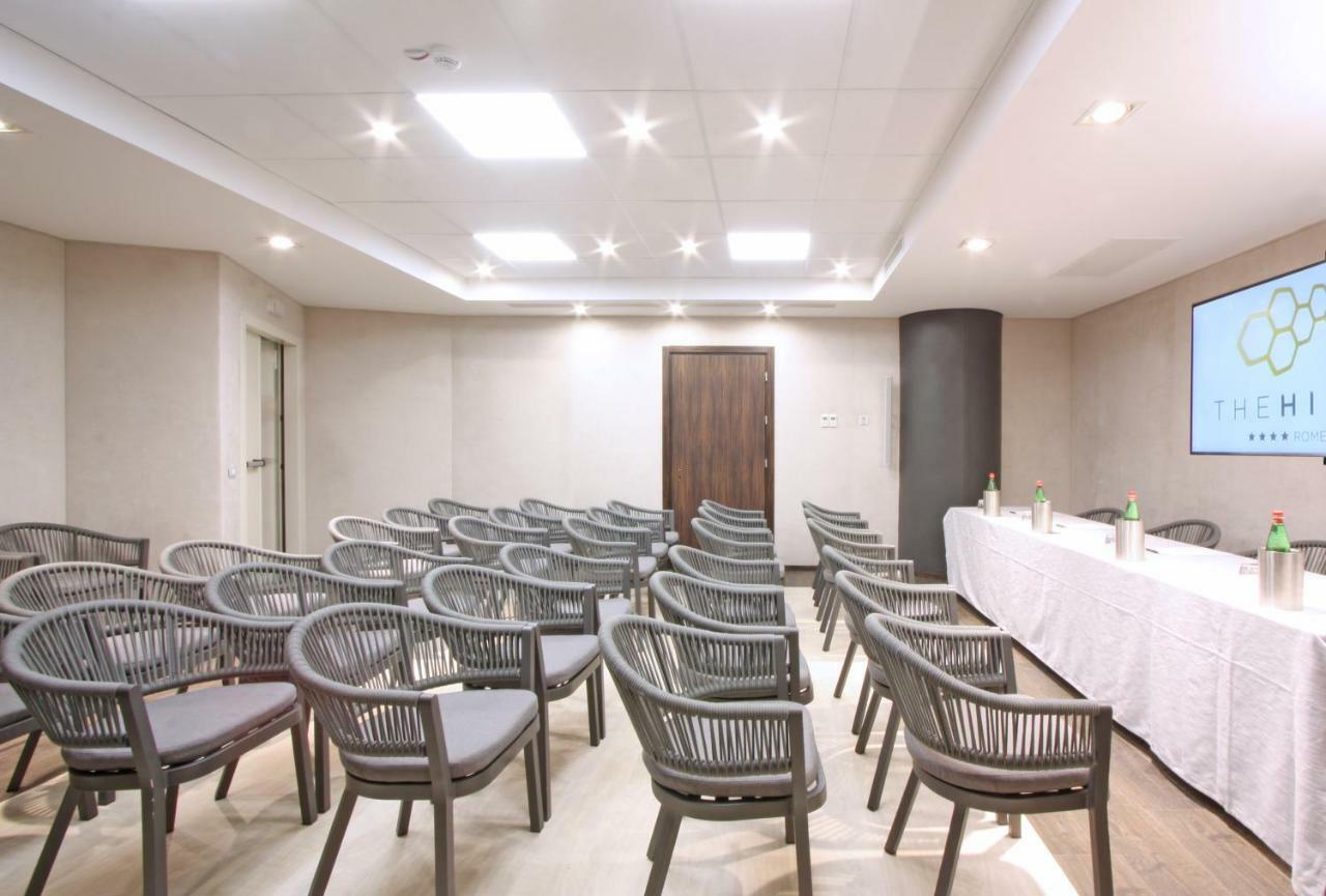 The Hive Hotel Roma Esterno foto